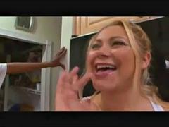 Verga grande, Rubia, Mamada, Corridas, Interracial, Madres para coger, Deporte, Tetas