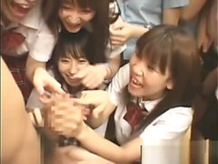 Japanese AV Model and other girls fucked