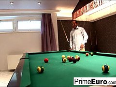 Gros seins, Brunette brune, Lingerie, Mère que j'aimerais baiser, Maman, Rugueux, Criant, Plan cul à trois