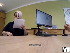 Vip4k. une liaison avec une actrice porn pousse l'homme à la satisfaction sexuelle
