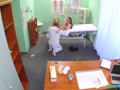 Arsch, Hundestellung, Krankenschwester, Büro, Im freien, Pov, Muschi, Spanner