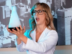 Blond, Pijpbeurt, Handbeurt, Ondergoed, Moeder die ik wil neuken, Geschoren, Kousen, Strippen