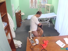 Mamada, Estilo perrito, Penetracion con dedos, Enfermera, Oficina, Pov, Coño, Uniforme