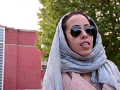 Leie, Blasen, Braunhaarige, Spermaladung, Europäisch, Realität, Spanisch, Jungendliche (18+)