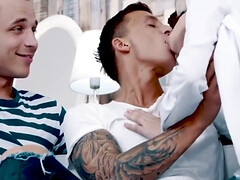 Anal, Culo, Rubia, Mamada, Madres para coger, Coño, Tatuaje, Trio