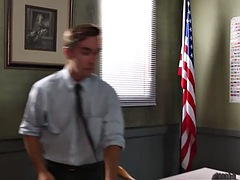 Grote lul, Brijd, Bruinharig, Hardcore, Pornster, Student, Lerarin, Uniformpje