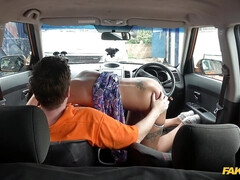 Tussi, Grosser schwanz, Blasen, Braunhaarige, Betrug, Kehlenfick, Muschi, Rasiert