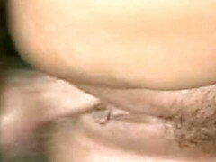 Anal, Verga grande, Morena, Estilo perrito, Penetracion con puños, Lamidas, Coño, Chupando