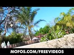 Жопа, Блондинки, Брюнетки, Хд, Оргии, Вечеринка, На публике, Подглядывание