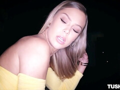 18 ans, Anal, Blonde, Sucer une bite, Tir de sperme, Queue, Chevaucher, Jouets