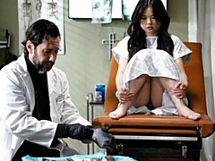 Большая жопа, Большие сиськи, Межрасовый секс, Лизание, Киски, Тощие, Молоденькие, Сиськи