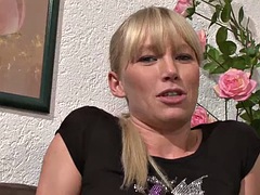 Amateur, Gros seins, Sucer une bite, Couple, Allemand, Hard, Public, Nénés