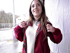 Enthousiasteling, Pijpbeurt, Sperma shot, Ondergoed, Buiten, Panty, Kut duiken, Tatoeage