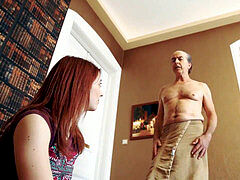 18, フェラチオ, イく瞬間, 祖父, 手コキする, なめる, ティーン