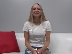 Blonde, Tchèque, Hard
