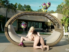 Brunette brune, Fille latino, Lesbienne, Fête, Piercing, Chatte, Fessée, Nénés