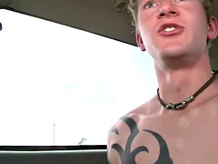 素人, フェラチオ, ゲイ, 手コキする, フェラする, タトゥー