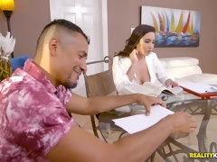 Kont, Lieveling, Zwart, Bruinharig, Diep in de keel, Natuurlijk, Natuurlijke tieten, Tatoeage