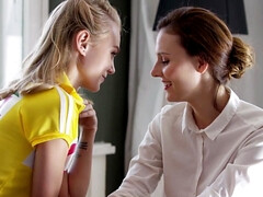 Блондинки, Брюнетки, Хд, Лесбиянка, Лизание, Мастурбация, Киски, Молоденькие