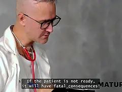 Blondine, Hd, Lecken, Reif, Krankenschwester, Schreiend, Dürr, Uniform