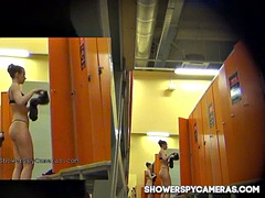 Gevangen, Douche, Bekijker