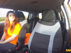 Leie, Auto, Spermaladung, Aufs gesicht abspritzen, Frau frau mann, Würgen, Lecken, Im freien