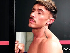 Anal, Sucer une bite, Homosexuelle, Gym, Branlette thaïlandaise, Branler, Muscle, Suçant