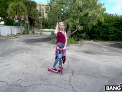 Amateur, Blonde, En levrette, Hard, Hd, Petite femme, Rasée, Maigrichonne