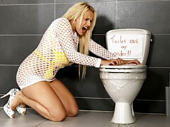 素人, デカ尻, デカパイ, ブロンド, フェティッシュ, 指いじり, 淫乱熟女, 放尿