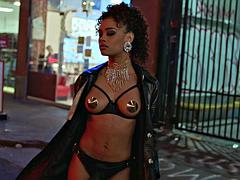 舐める尻, ブロンド, 茶髪の, 指いじり, レズビアン, なめる, 下着, オッパイの