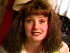 18 ans, Blonde, Sucer une bite, En levrette, Rasée, Adolescente, Rétro ancien