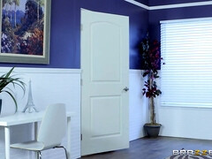 Gros cul, Gros seins, Blonde, Sucer une bite, Gorge profonde, Hd, Réalité, Jarretelles