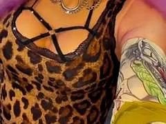 女装男装, イく瞬間, フェティッシュ, 手コキする, ヒール, キス, シャワー, 喫煙