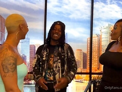 Большая жопа, Черные, Блондинки, Минет, Брюнетки, Грудастые, Черненькие, Ласковые ручки