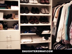 18 ans, Brunette brune, Fille, Hd, Orgie, Maigrichonne, Fils, Nénés