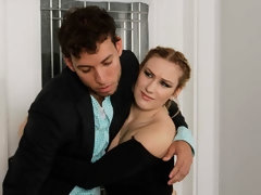 Большая жопа, Блондинки, Пальцем, Поцелуи, Лесбиянка, Соски, Стриптизерша, Сиськи