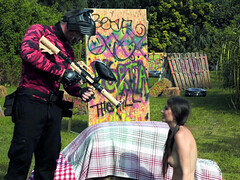 Mamada, Morena, Al aire libre