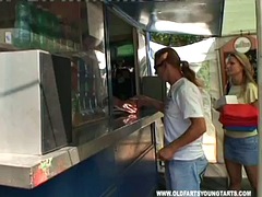 Блондинки, Бабушки, Секс без цензуры, На природе, На публике, Молоденькие