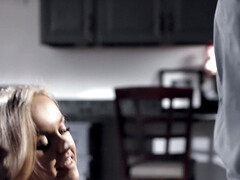 Gros seins, Blonde, Éjaculation interne, Mignonne, Famille, Hard, Hd, Adolescente