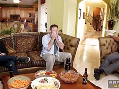 Язык в попке, Большие сиськи, Минет, Парочка, Собачьи, На кухне, Лизание, Жена