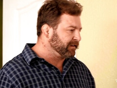 Anal, Cul, Bisexuelle, Brunette brune, En levrette, Hard, Transsexuelle, Jouets