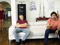 Красивые, Большие сиськи, Блондинки, Грудастые, Лизание, Натуральные сиськи, Киски, Мачеха