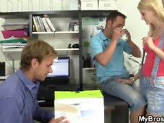 Amateur, Attrapée, Tromperie, Hard, Hd, Seins naturels, Petite femme, Chatte