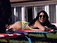 Stellung 69, Blasen, Behaart, Hardcore, Lingerie, Milf, Im freien, Flotter dreier