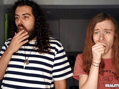 trio creepers squeak on squirter hook-up