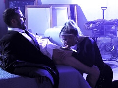 Anal, Gros seins, Blonde, Sucer une bite, En levrette, Hd, Rasée, Nénés