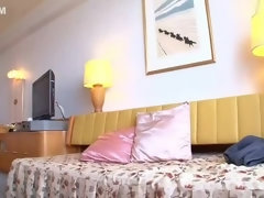 Asiatique, Tir de sperme, Fétiche, Branlette thaïlandaise, Japonaise, Massage, Mamelons, Adolescente