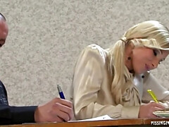 Блондинки, Сперма на лице, Фетиш, Хд, Милф, Писсинг, Втроем