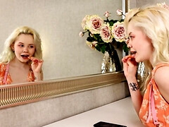 Masturbatie, Natuurlijk, Orgasme, Kut duiken, Geschoren, Alleen, Tieten likken, Speelgoed