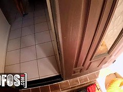 Tetas grandes, Morena, Latina, Pequeña, Pov, Gritar, Afeitado, Tetas